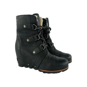 Sorel Joan of Arctic wedge mid shearling boots US 8.5 Black Lace-Up Boot